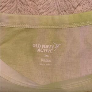 Old Navy Green Undershirts for Comfort and Style